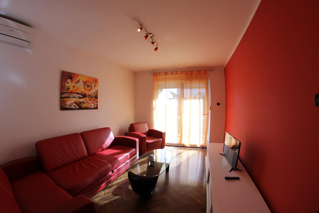 Apartments Neno Umago Esterno foto
